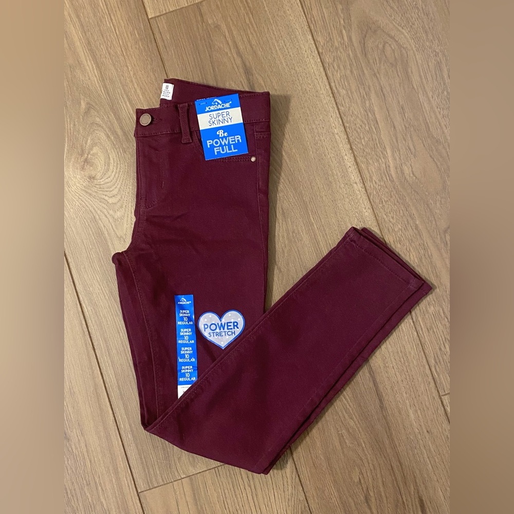 Girl’s super skinny jeans